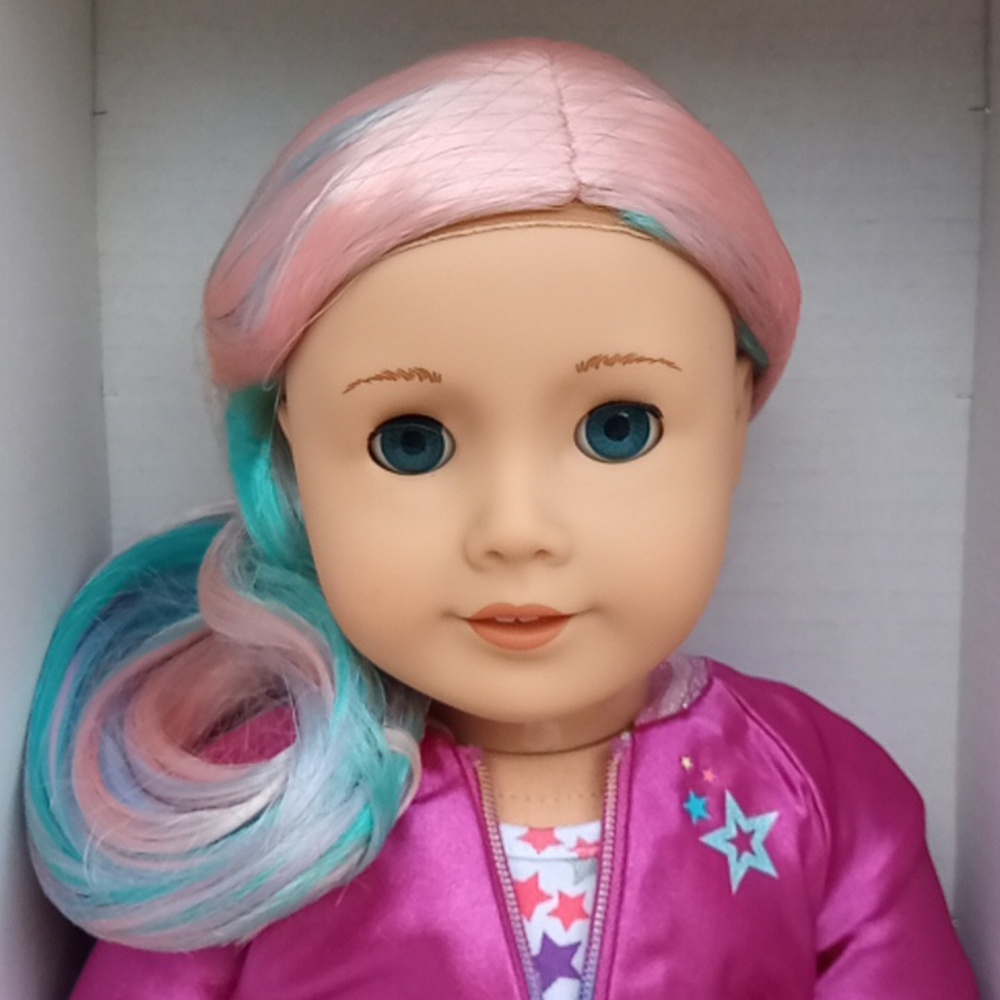 American Girl Truly Me 88 Doll And Book With Box - Picture 2 of 16